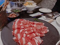 -红鼎豆捞·非遗鲍皇汤火锅(宝丰路店)