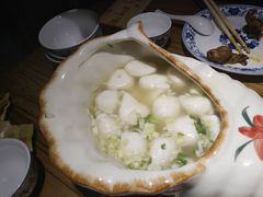 -方国老头包子·39年威海本地老字号•小船海鲜疙瘩汤