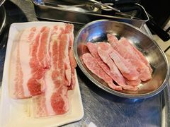 -釜山火炉·海鲜烤肉(紫藤路店)