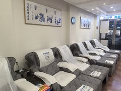 -彭世修脚(万通街直营店)