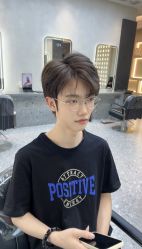 -苏豪美发S A L O N烫发染发