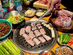 -唯成•韩国炭火烤肉 유성고기