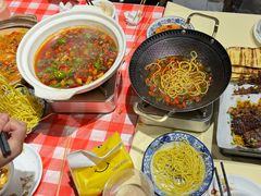 -罗霸蛮老岳阳大排档·鲜货烧烤·土吊子煨砂锅烧菜