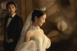 点击看大图 -挪娅婚纱摄影皇家会所