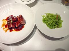 -滩外滩·本帮江浙菜(新天地店)