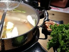 招牌牛骨清汤锅-左庭右院鲜牛肉火锅(新梅广场店)