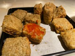 炸富阳臭豆腐-佬肥猫(国华广场店)