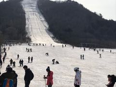-辽阳弓长岭温泉滑雪场