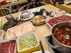 -杨老板·海鲜集市火锅·鲜切牛肉(中防万宝店)