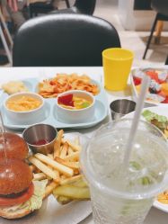 -MINI MARS KIDS CLUB亲子家庭中心(长宁天山店)
