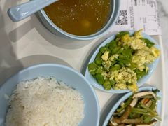 -荣华基·现炒快餐(肇嘉浜路店)