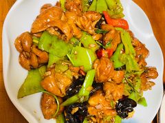-李氏疙瘩汤·本地海鲜·老烟台菜(所城里店)