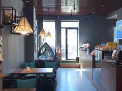 -杨小贤(东融国际影城店)