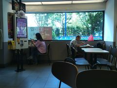 大堂-麦当劳(中唱大厦店)