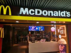 门面-麦当劳(中山公园龙之梦店)
