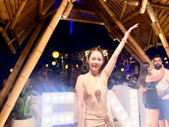 -FINNS Beach Club