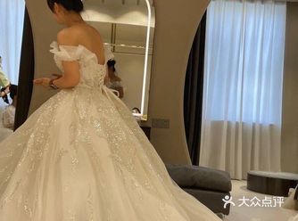「HG婚纱礼服艺术空间」 来源： 地址：西安市雁塔区