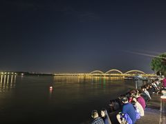 -人民防洪胜利纪念塔