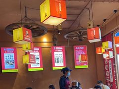 -阿婆情腊排骨火锅(金虹路店)