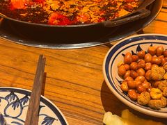 -旧街市鲜货老火锅(大光路店)