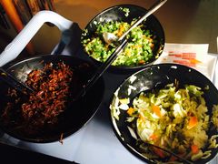 -小放牛炒菜馆(军校店)