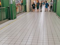 -农工商超市(金沙江路店)