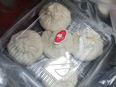 -白玉兰食品甜凤店(合生汇店)