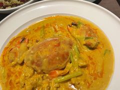 越式咖喱肉蟹配蒜蓉包-港丽餐厅(来福士店)