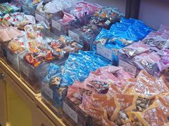 零售区-良品铺子(财富又一城店)