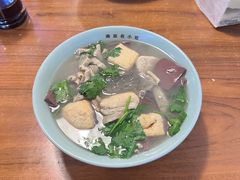-金原鸭血粉丝汤·汤包·脆皮烤鸭(南京博物院店)