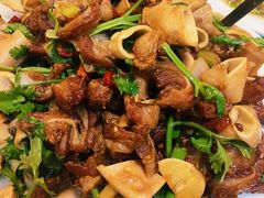 -超越海鲜屋(飞龙物业店)