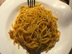 -胡桃里音乐餐厅(陶溪川店)(川湘赣菜·世界百大酒庄直供红酒·音乐表演)