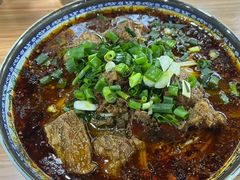-胥佳烧鸡公牛肉面馆