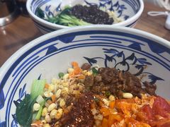 特色三合一拌面-晋来顺手擀面(金地花园店)