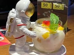 -SPACELAB失重餐厅(世纪汇店)