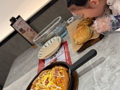 -必胜客(华邦银泰店)