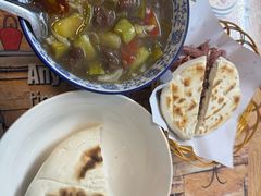 -刘老虎肉丸糊辣汤(总店)