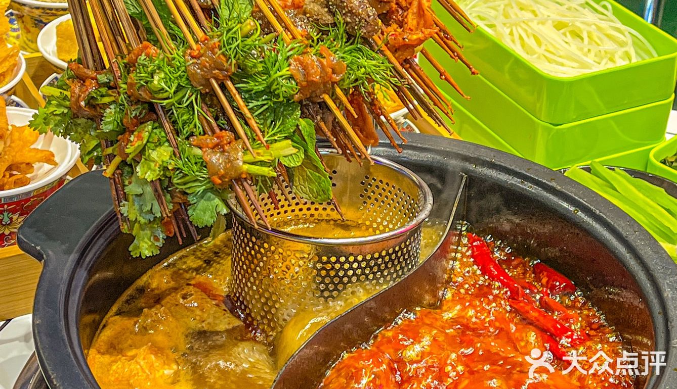 一份够两三个人吃啦 -