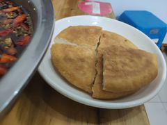 -乡土特色.冷锅鱼.牦牛肉汤锅