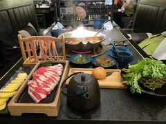 -湊湊火锅·茶憩(打浦桥日月光店)