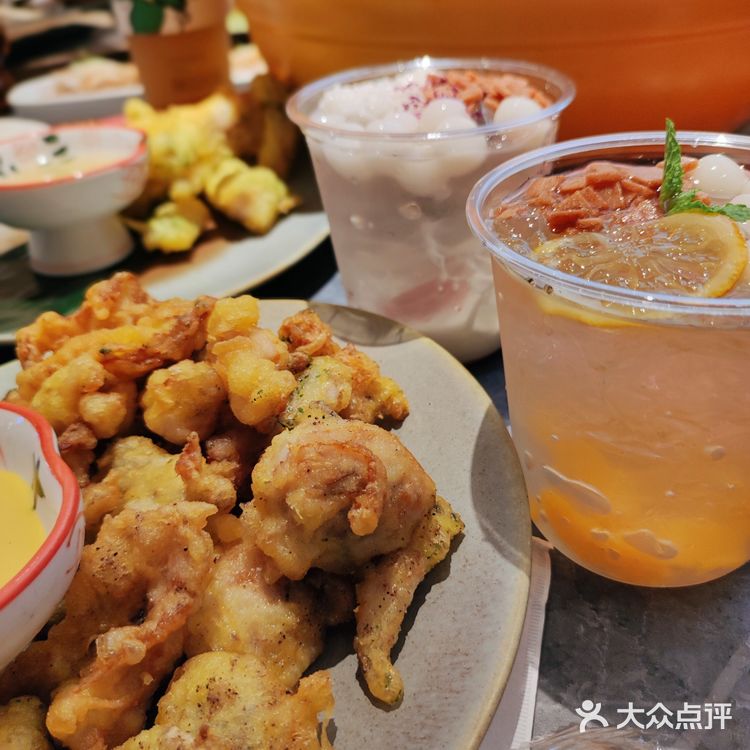 牛气冲天~魔都首家牛煲火锅!