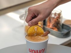 -UNI UNI(环亚凯瑟琳店)