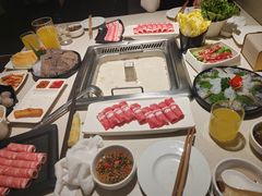 -海底捞火锅鲜切牛肉主题店(长寿路店)