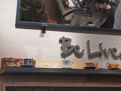 -Be Lived Cafe比例咖啡(摩天轮店)