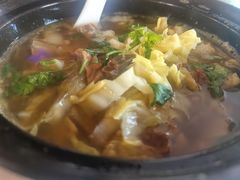 -闫家驴肉老店(华电一校店)