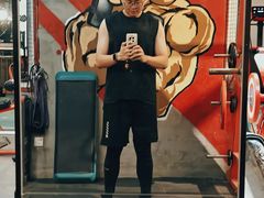 -KingBull私教健身&格斗订制(龙井商业中心店)