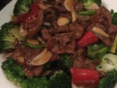 西兰花双菇炒牛肉-茉莉餐厅(包河万达店)