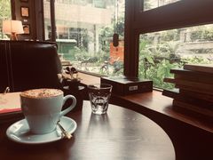 靠窗位-咖法森林·咖啡  酒吧(天河店)