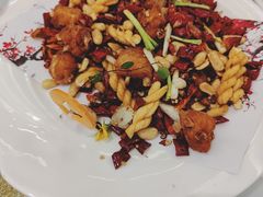 -乾隆美食·本帮菜(黄河路店)