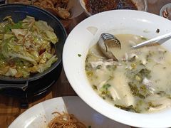 -严记小天府酸菜鱼(西四路店)